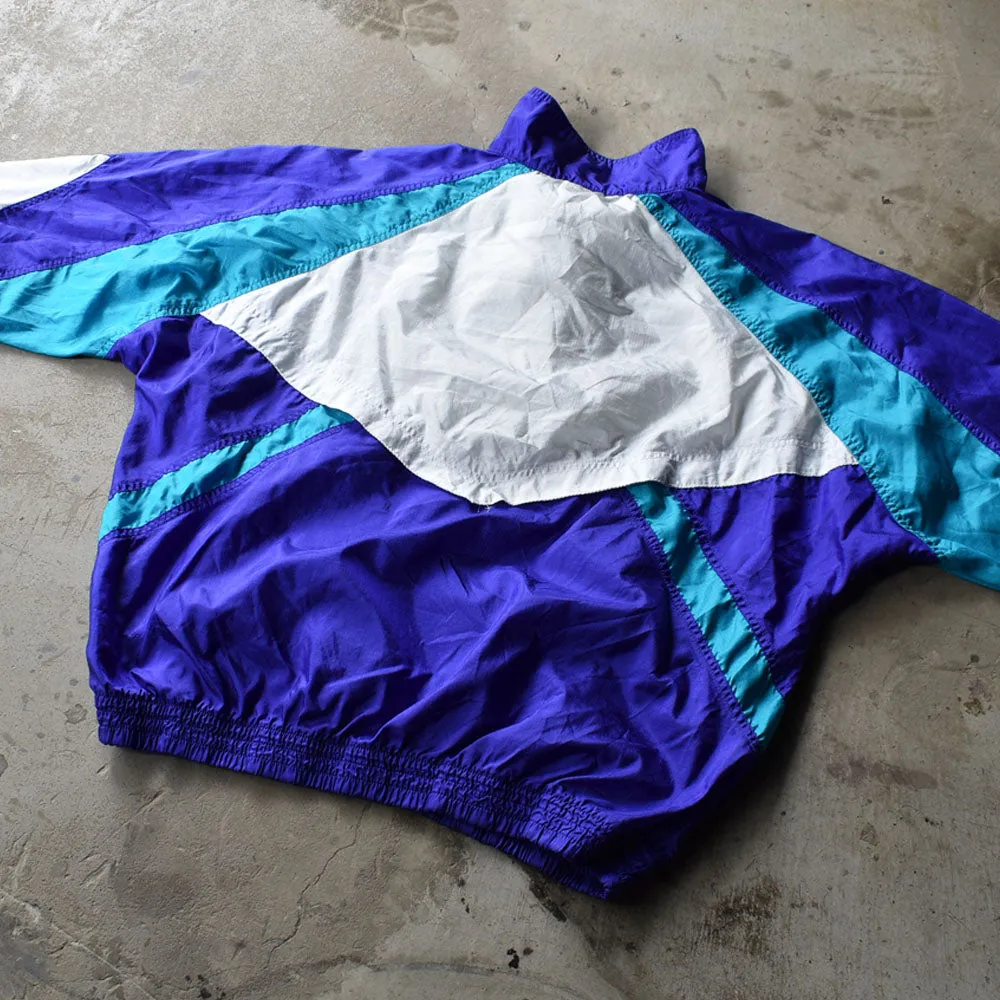80's　NIKE/ナイキ 銀タグ 刺繍ロゴ ナイロンプルオーバー　230326