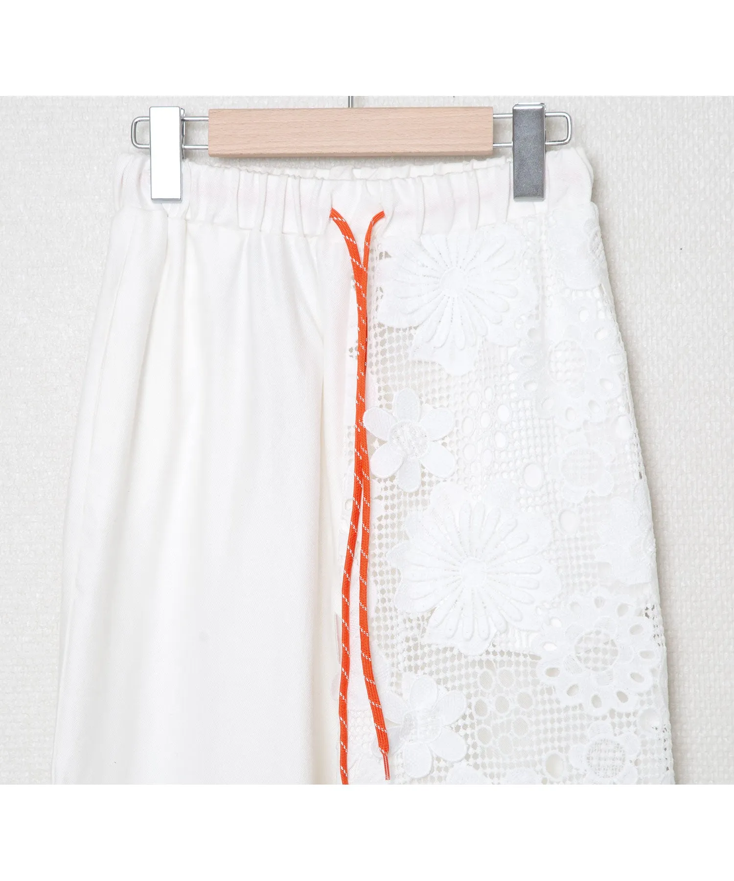 BSD25SS-17  Flower Lace Relax Pants WHITE