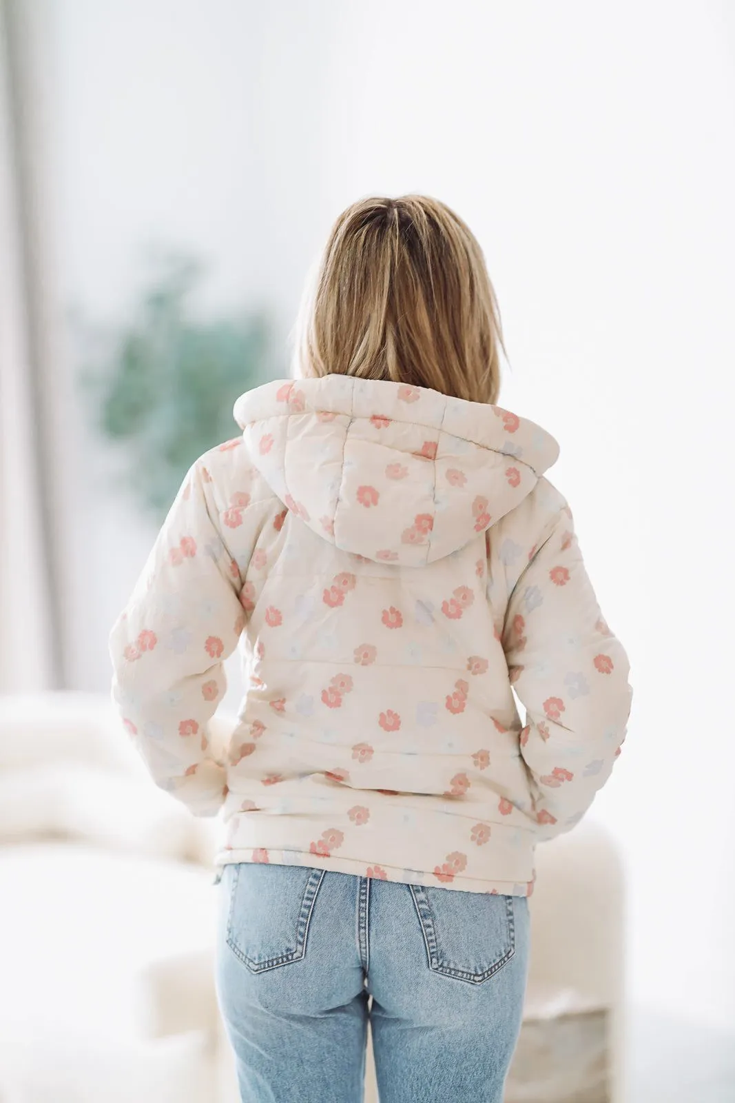Charming Floral Puffer Jacket - Cream