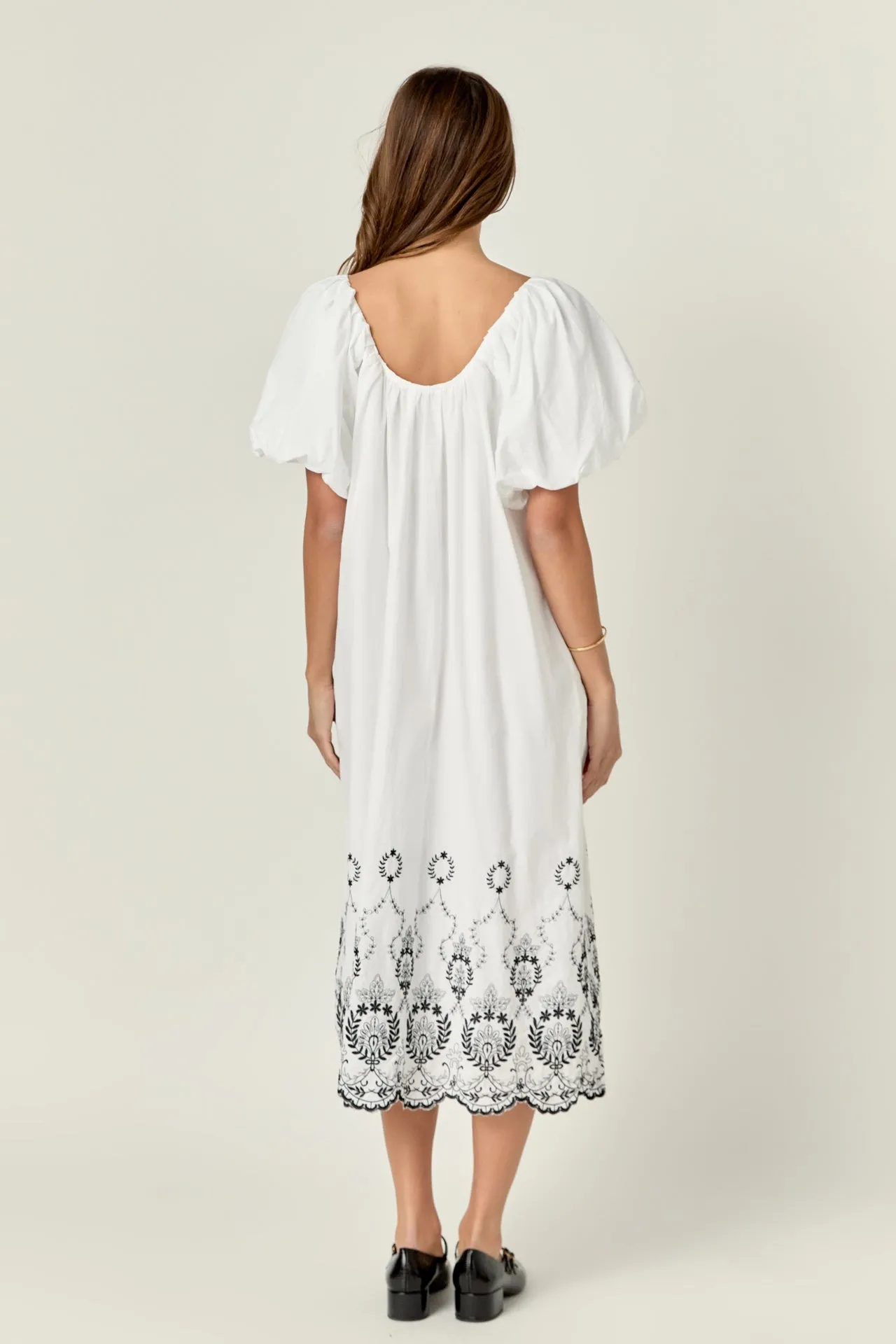 Embroidery Balloon Sleeve Midi Dress