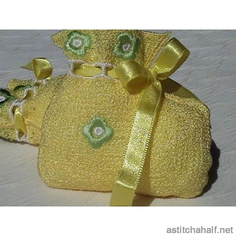 Freestanding Lace Baby Booties