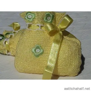 Freestanding Lace Baby Booties