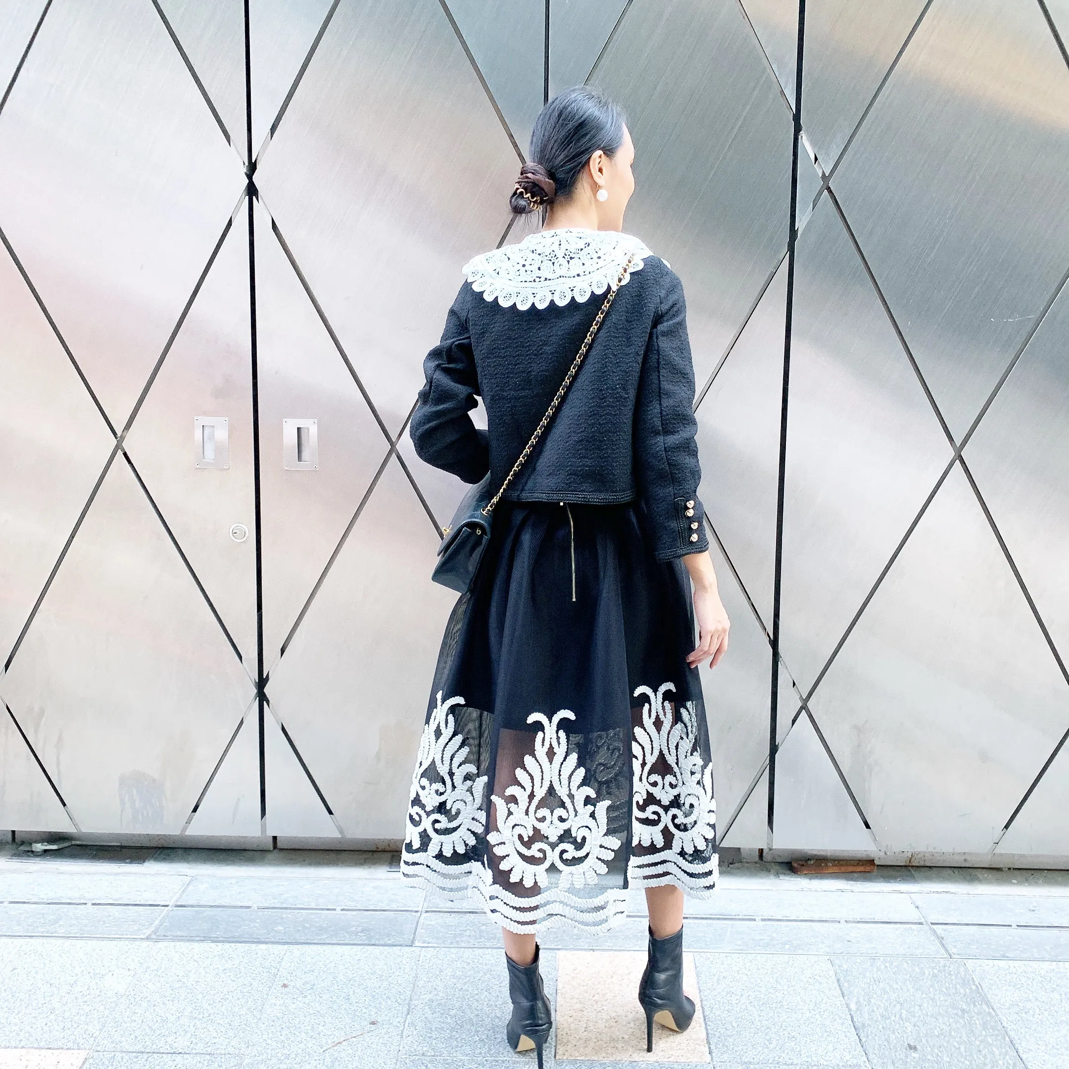 Large Lace Collar Tweed Jacket