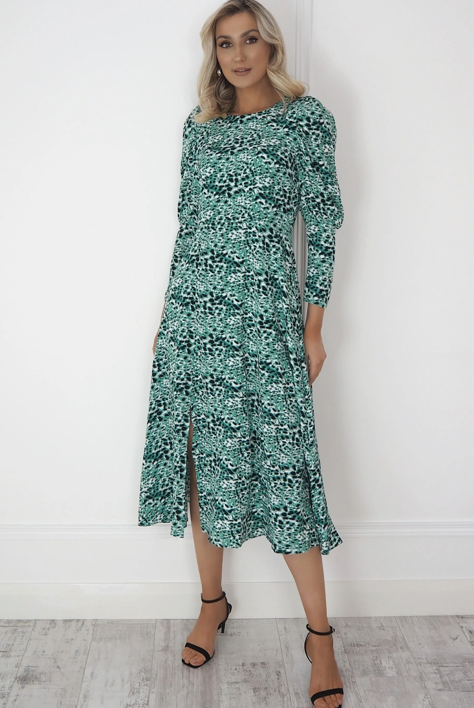PD31056 P3674 GREEN