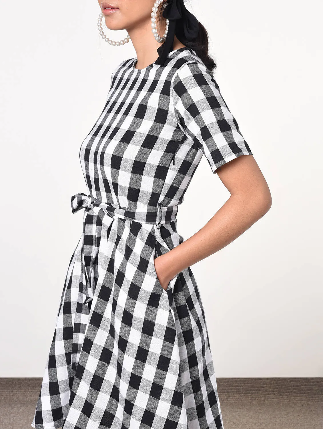 Tie front gingham checks flared dress